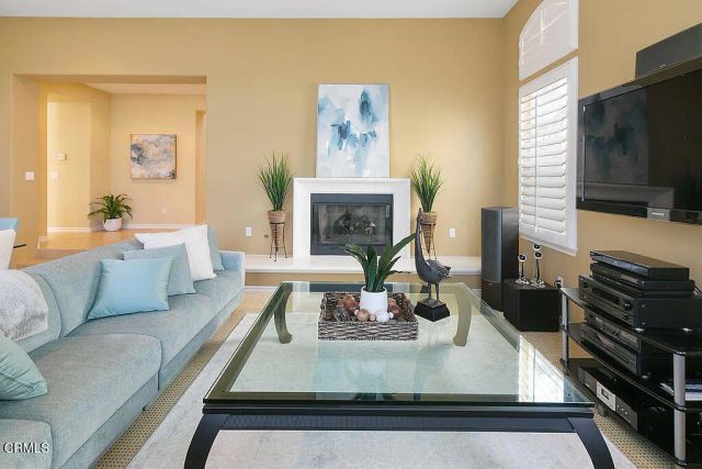 1464 Twin Tides Place, Oxnard, CA 93035
