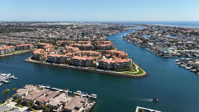 1464 Twin Tides Place, Oxnard, CA 93035