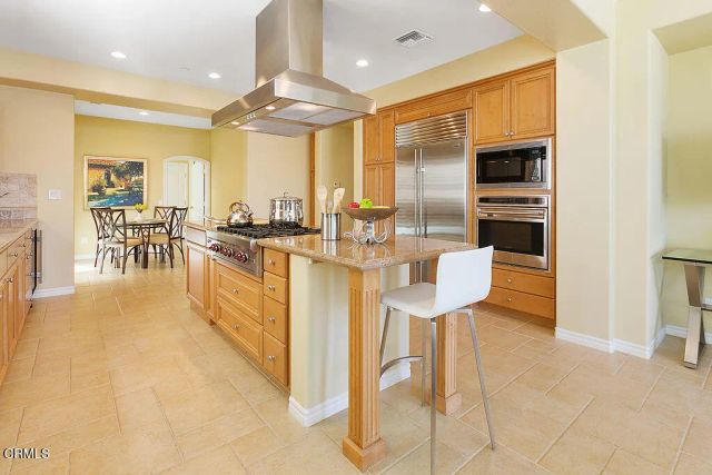 1464 Twin Tides Place, Oxnard, CA 93035