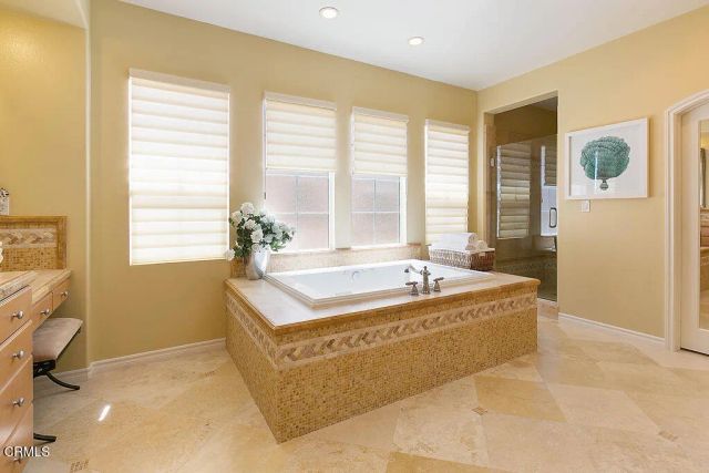 1464 Twin Tides Place, Oxnard, CA 93035