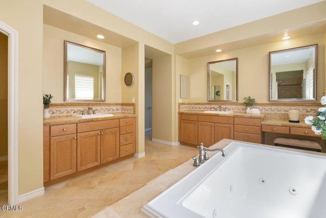 1464 Twin Tides Place, Oxnard, CA 93035