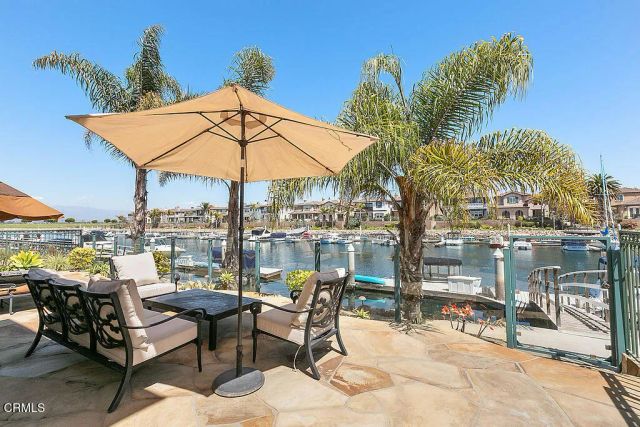 1464 Twin Tides Place, Oxnard, CA 93035
