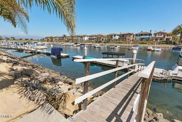 1464 Twin Tides Place, Oxnard, CA 93035