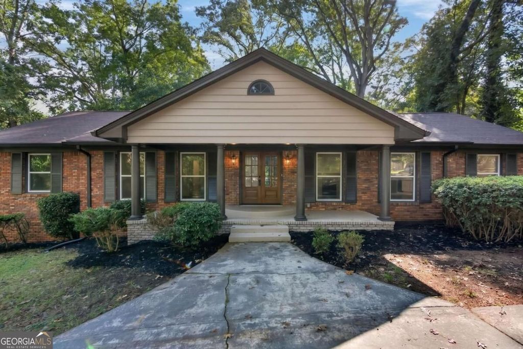 878 Falcon Drive, Atlanta, GA 30311 — exterior