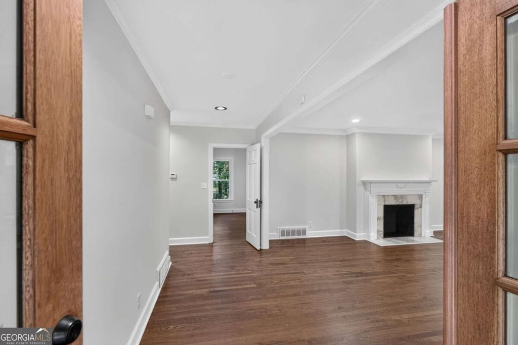 878 Falcon Drive, Atlanta, GA 30311 — photo 4