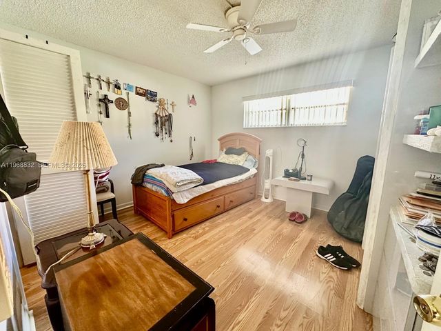 8960 S Hollybrook Blvd 109, Pembroke Pines, FL 33025