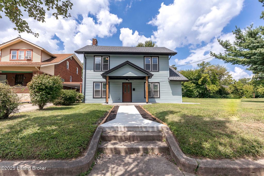 1052 Cecil Ave, Louisville, KY 40211