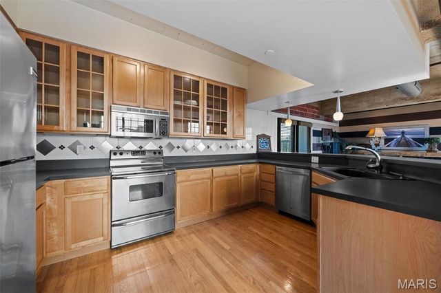 1831 Sidney Street H, St Louis, MO 63104