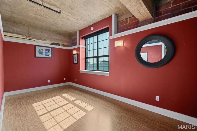 1831 Sidney Street H, St Louis, MO 63104