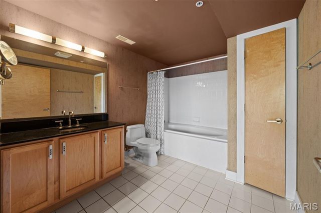 1831 Sidney Street H, St Louis, MO 63104