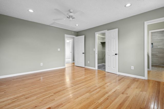 195 Cherokee Rd, Hendersonville, TN 37075