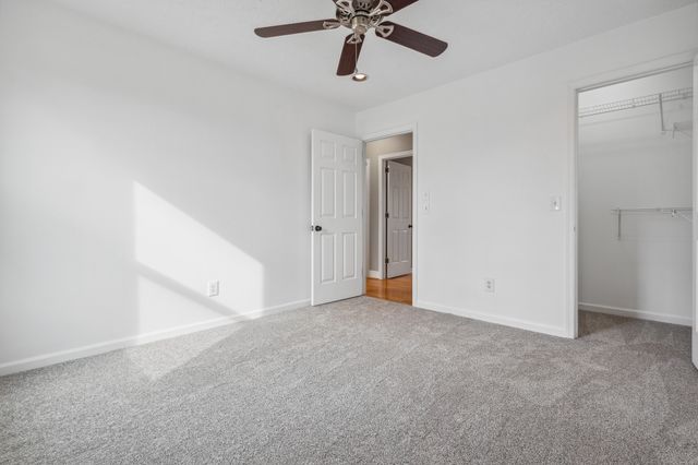 195 Cherokee Rd, Hendersonville, TN 37075