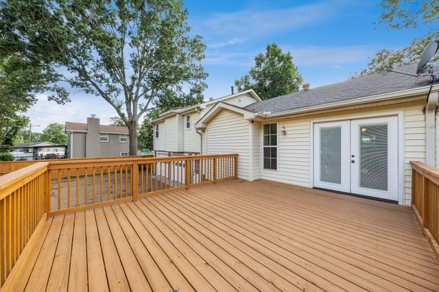 195 Cherokee Rd, Hendersonville, TN 37075