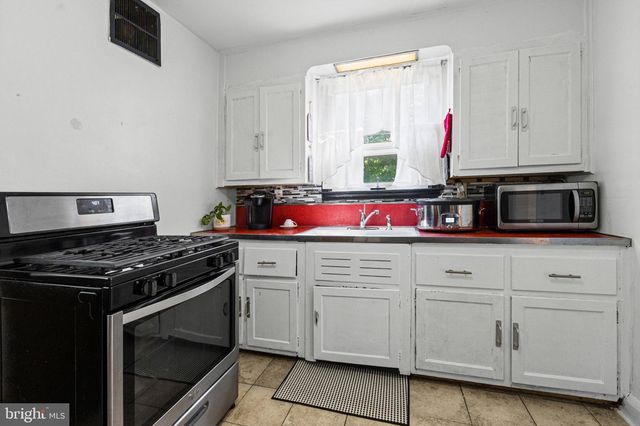 4701 MANNASOTA AVE, Baltimore, MD 21206