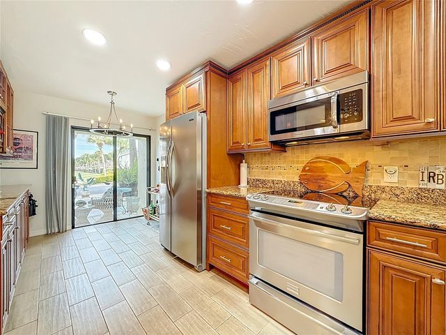 10200 REGAL DRIVE 3, Largo, FL 33774