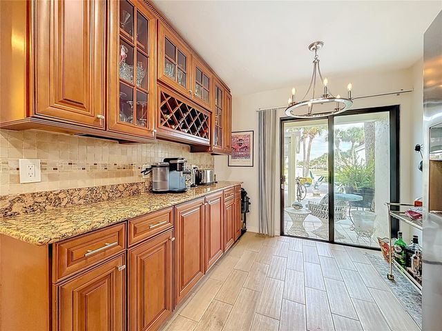 10200 REGAL DRIVE 3, Largo, FL 33774