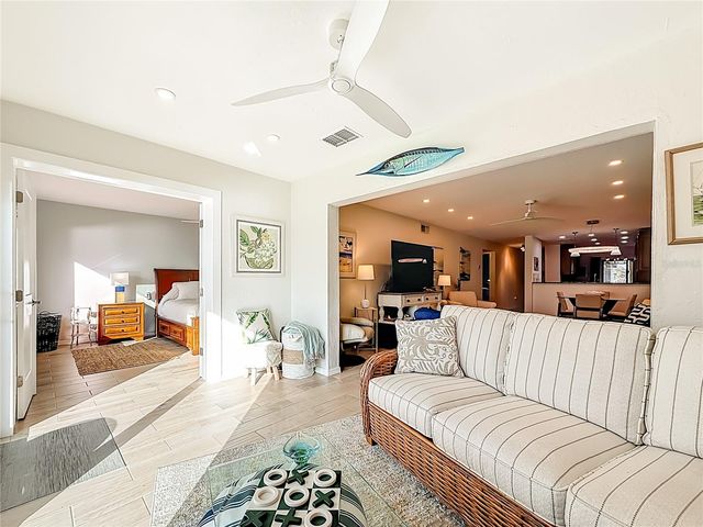 10200 REGAL DRIVE 3, Largo, FL 33774