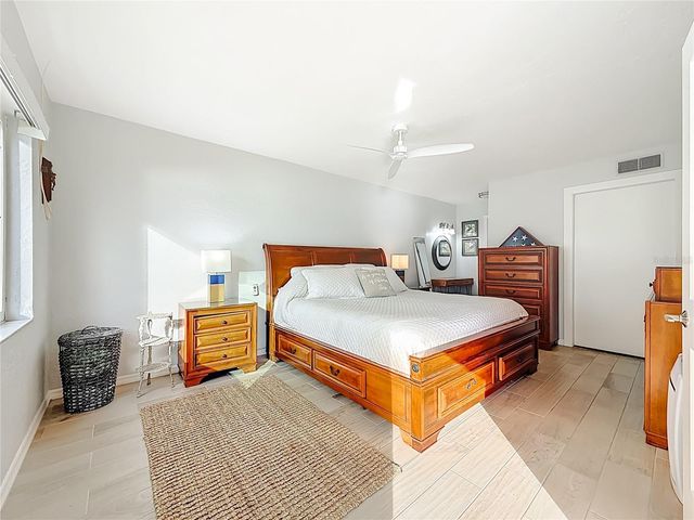 10200 REGAL DRIVE 3, Largo, FL 33774