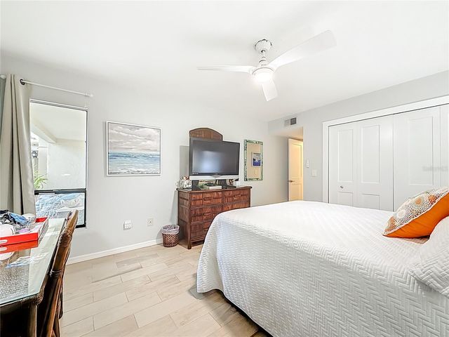 10200 REGAL DRIVE 3, Largo, FL 33774