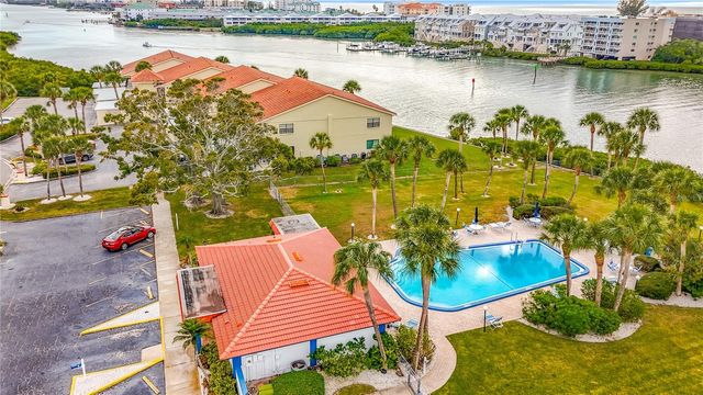 10200 REGAL DRIVE 3, Largo, FL 33774