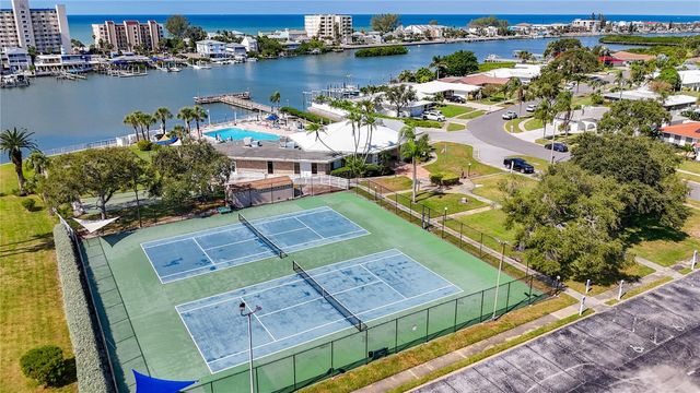 10200 REGAL DRIVE 3, Largo, FL 33774