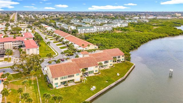 10200 REGAL DRIVE 3, Largo, FL 33774