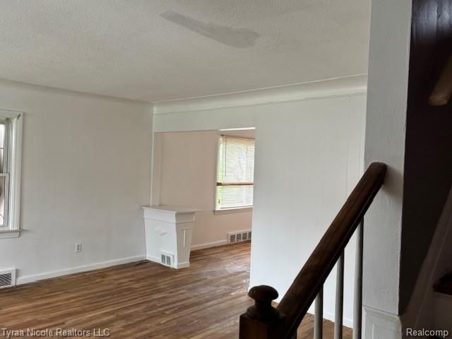 1931-1939 Ewald Circle, Detroit, MI 48238
