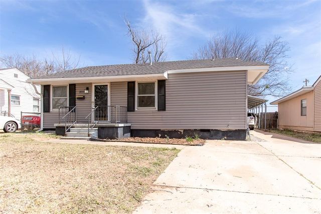 801 W Rickenbacker Drive, Midwest City, OK 73110