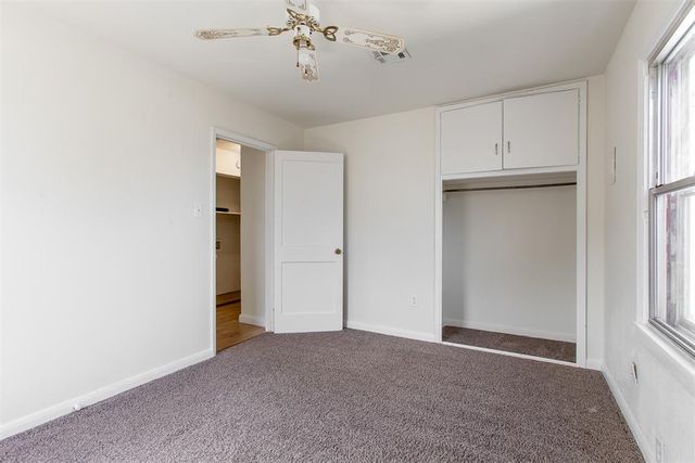 801 W Rickenbacker Drive, Midwest City, OK 73110