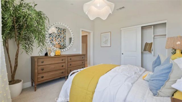 695 Guy Turner Drive, Camarillo, CA 93010
