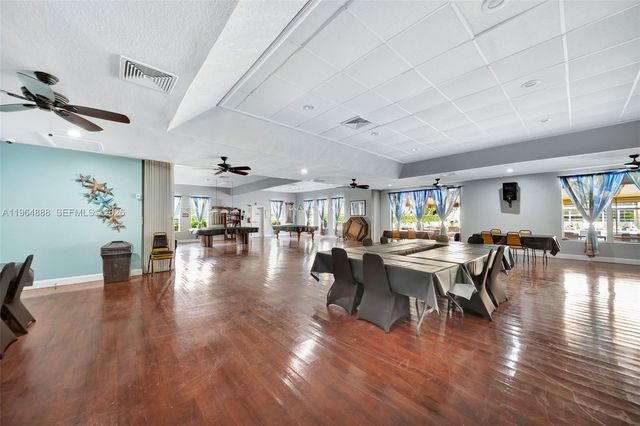 2801 Somerset Dr 215, Lauderdale Lakes, FL 33311