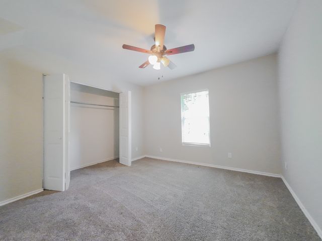 2461 Volga Avenue, Dallas, TX 75216