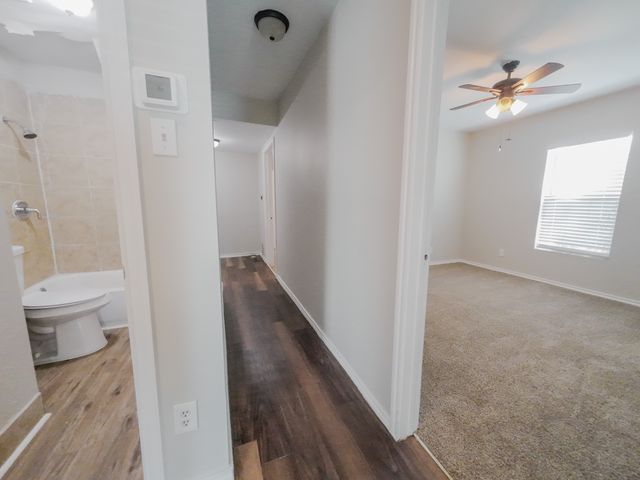 2461 Volga Avenue, Dallas, TX 75216