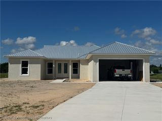 817 Woodmont Street, Sebring, FL 33876