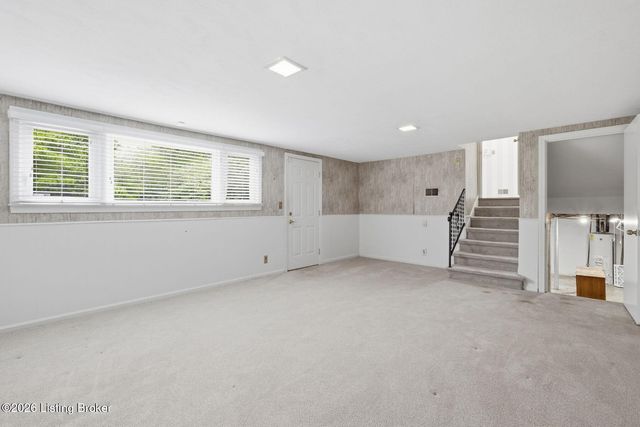 3143 Pamela Way, Louisville, KY 40220