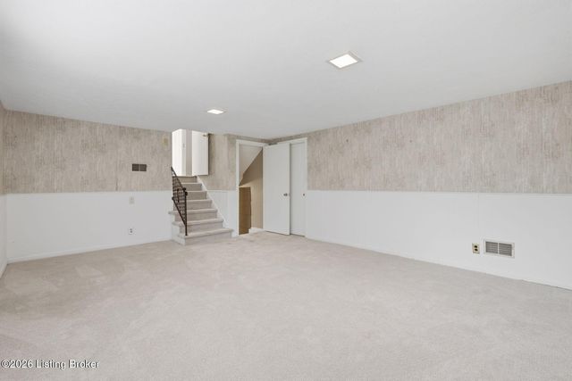 3143 Pamela Way, Louisville, KY 40220