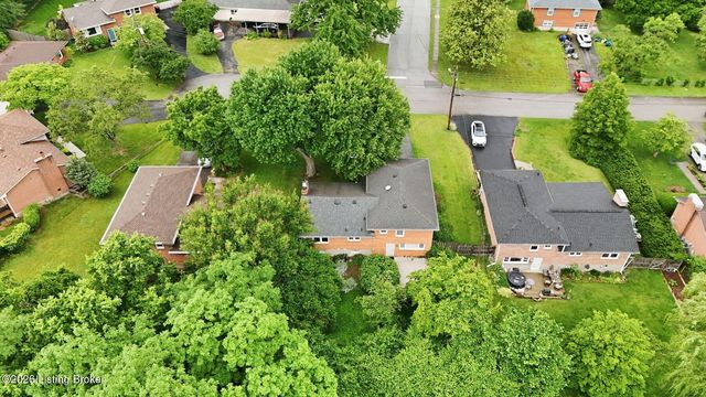 3143 Pamela Way, Louisville, KY 40220