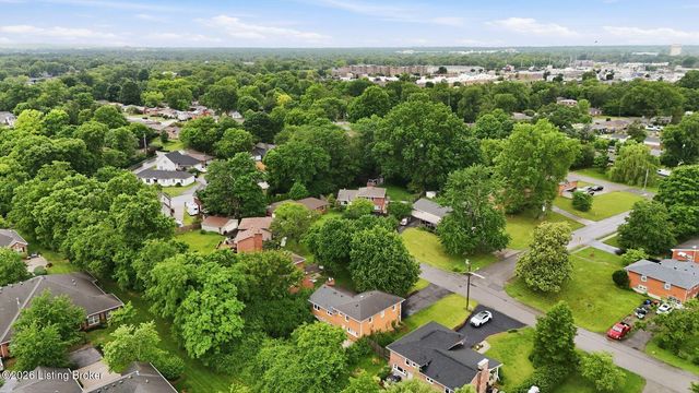 3143 Pamela Way, Louisville, KY 40220
