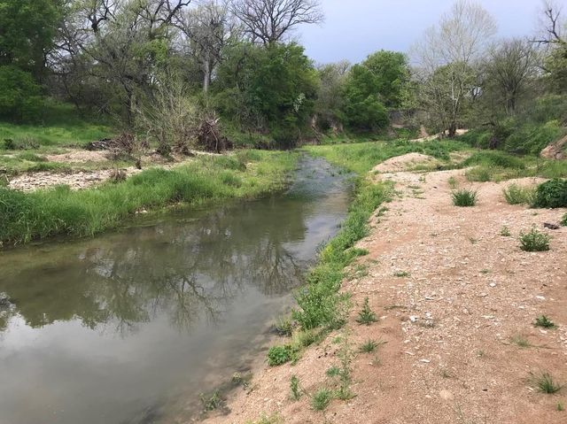 21109 N Us Highway 281, Lampasas, TX 76550