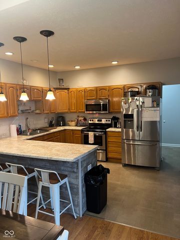 326 Lincoln Hills, Coatesville, IN 46121