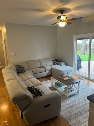 326 Lincoln Hills, Coatesville, IN 46121