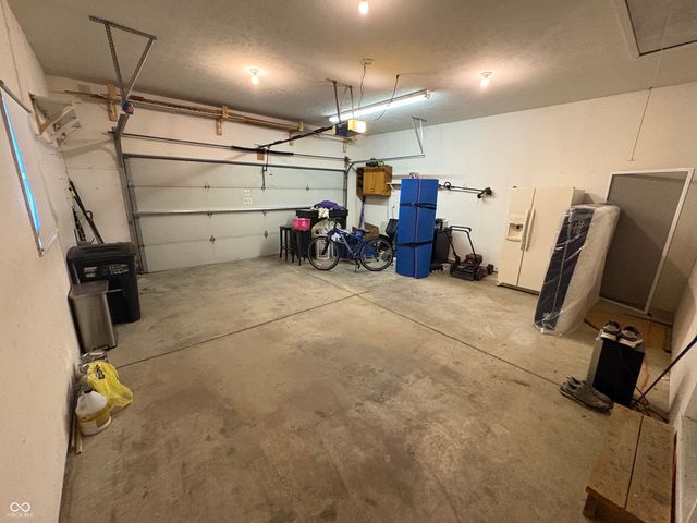 326 Lincoln Hills, Coatesville, IN 46121
