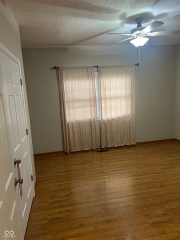 326 Lincoln Hills, Coatesville, IN 46121