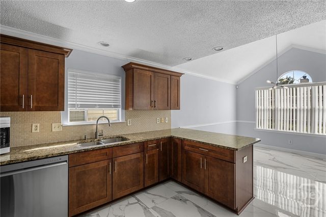 124 Hopeland Drive, Savannah, GA 31419