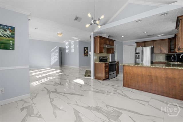 124 Hopeland Drive, Savannah, GA 31419