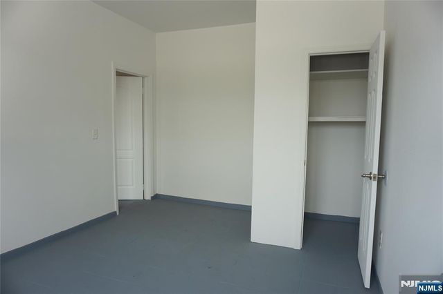 699-701 Frelinghuysen Avenue, Newark, NJ 07114