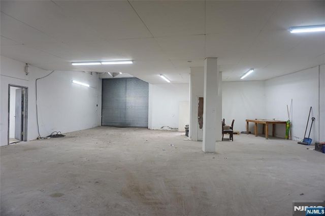 699-701 Frelinghuysen Avenue, Newark, NJ 07114