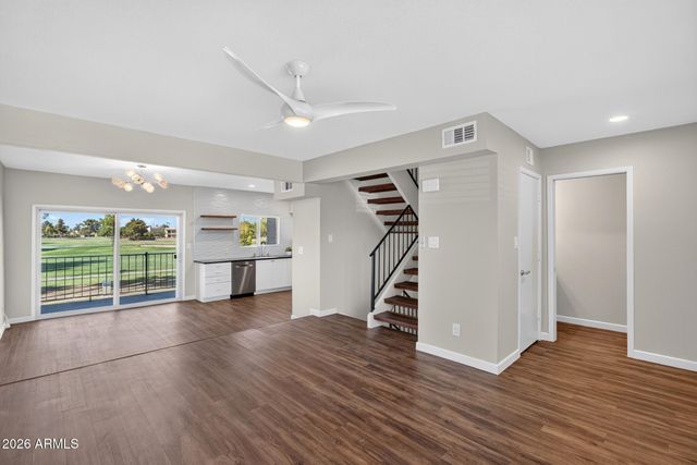 2524 S EL PARADISO Drive 40, Mesa, AZ 85202