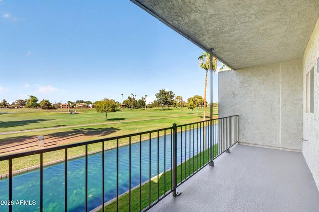 2524 S EL PARADISO Drive 40, Mesa, AZ 85202