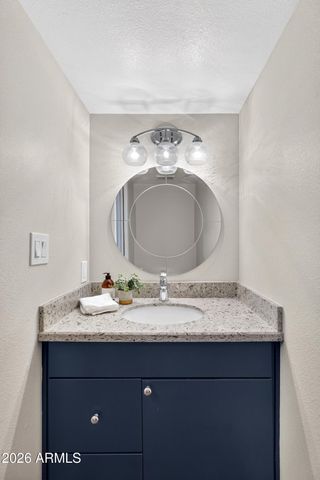 2524 S EL PARADISO Drive 40, Mesa, AZ 85202